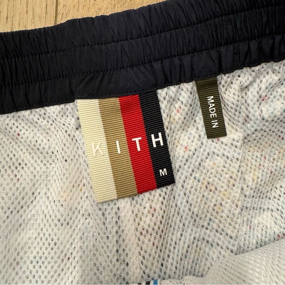 KITH mosaic mens shorts - Size M - Picture 2 of 4